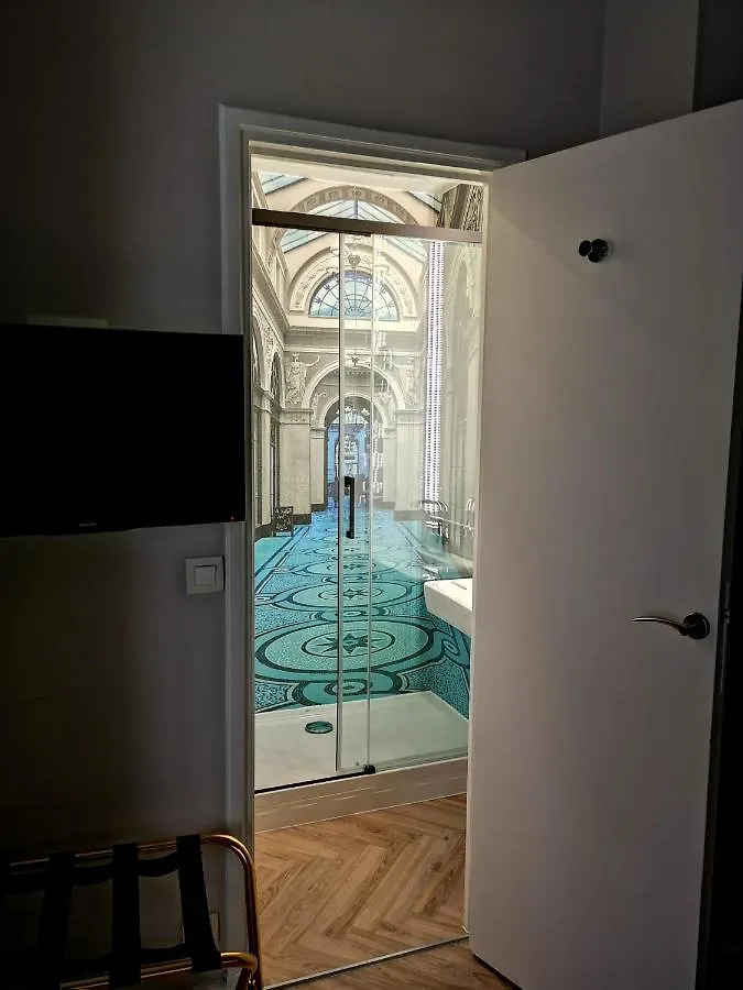 Otel Icone