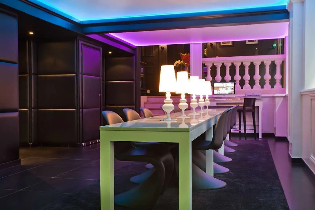 Otel Icone