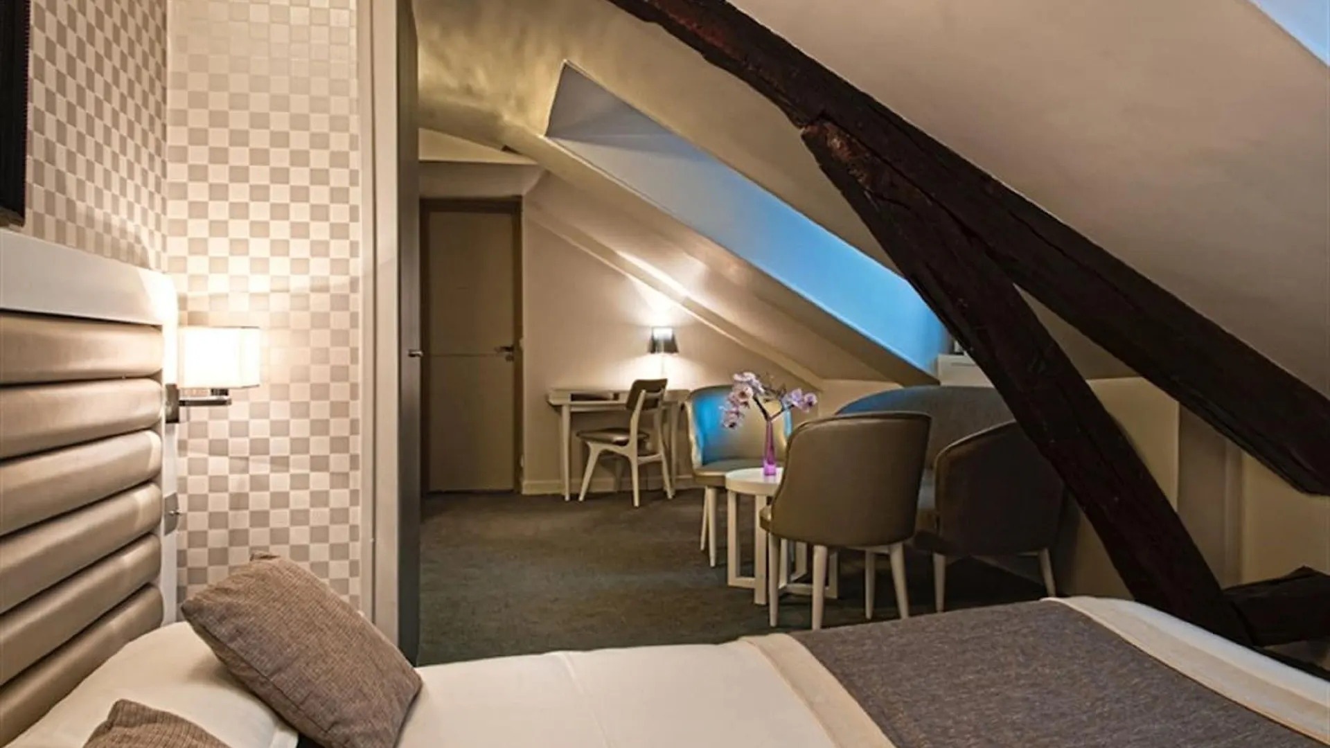 Hotel Icone 3*