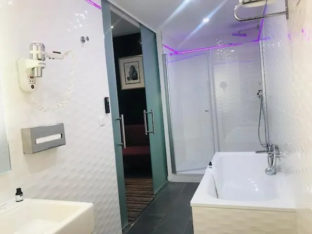 Hotel Icone Paris
